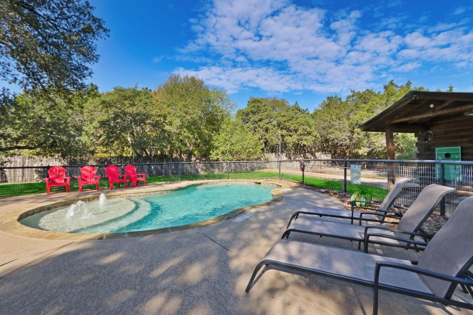 Wimberley Log Cabins Resort And Suites- Unit 5 Extérieur photo